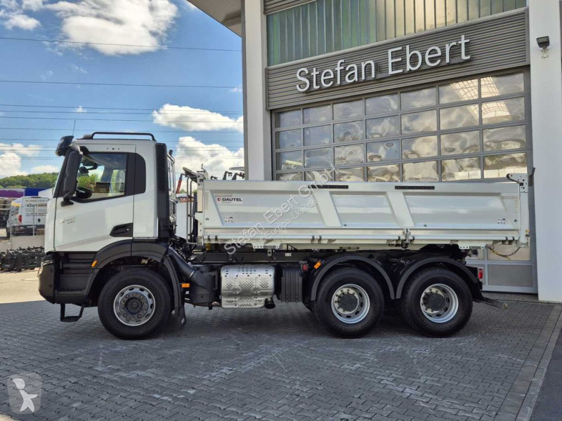 Kamion Iveco X-Way AD300X48Z HR 6x4 Intarder...