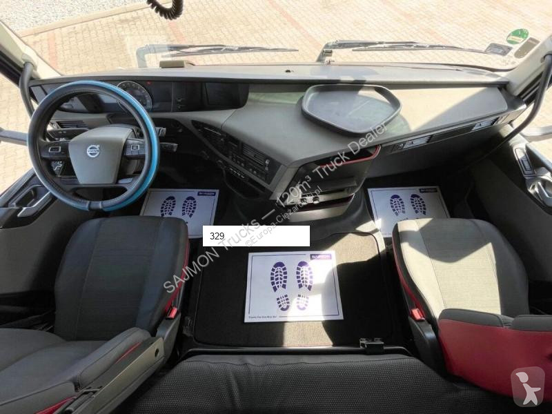 Kamion s návěsem Volvo 420 / ZESTAW TANDEM...