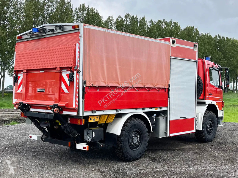 Camion Mercedes 1326 Tarpaulin/Canvas Body...