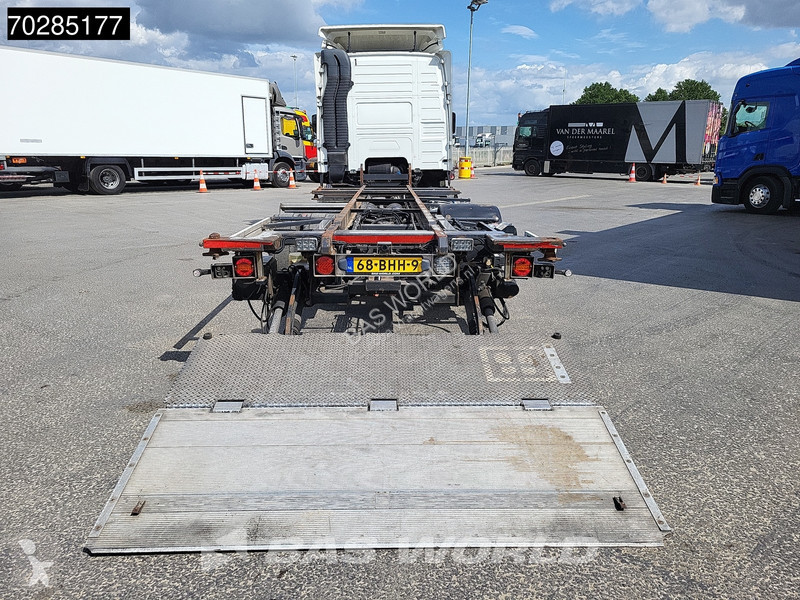 Camión Volvo FM 370 4X2 19tons BDF NL-Truck...