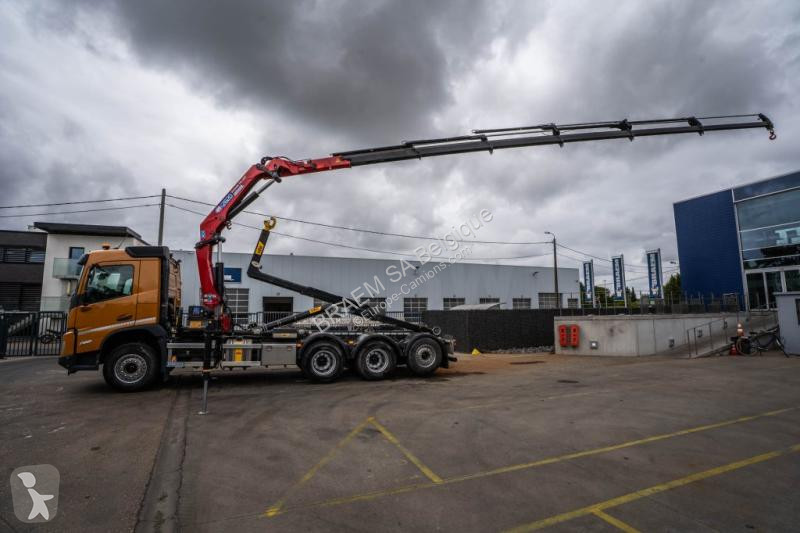 Camion Volvo 430-8x4+HMF 2820/6xhydr.