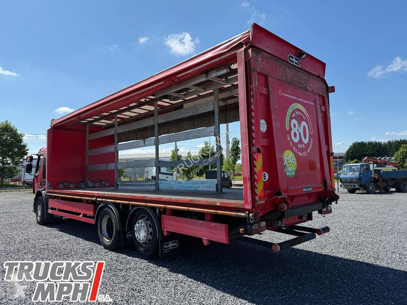 Camion Renault *488.150 km*Hayon 2500 kg*Full...