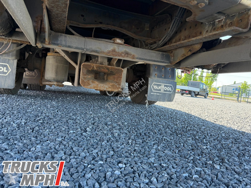 Kamion Renault *403.720 km*Hayon 2500 kg*Full...