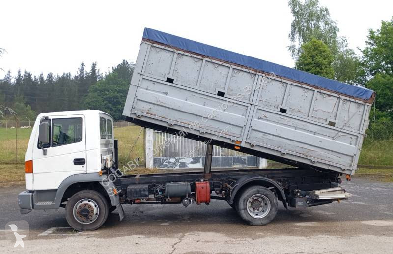 Camion Nissan