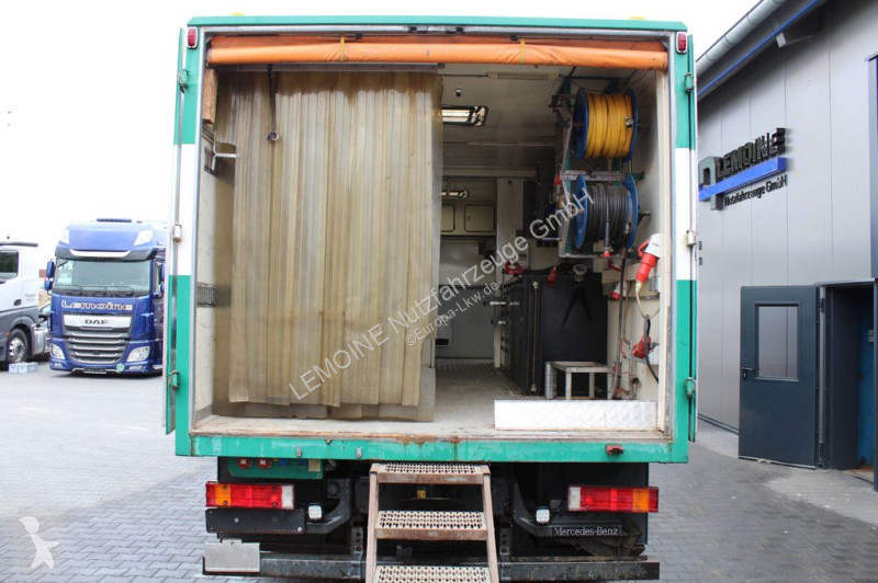 Kamion Mercedes 1523 4x2 Koffer +AHK kein 1517...