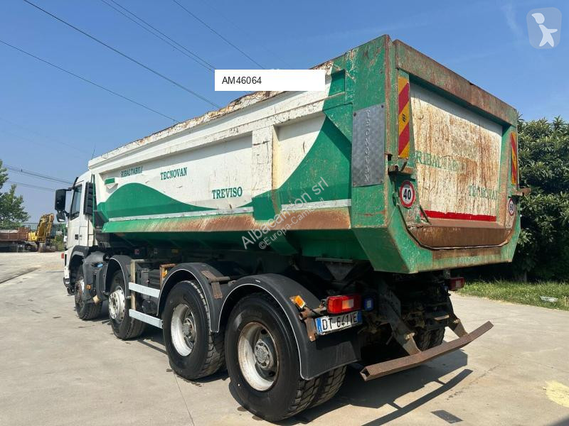 Camion Volvo 480