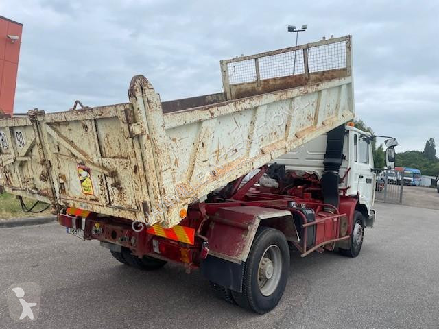 Camion Renault 230