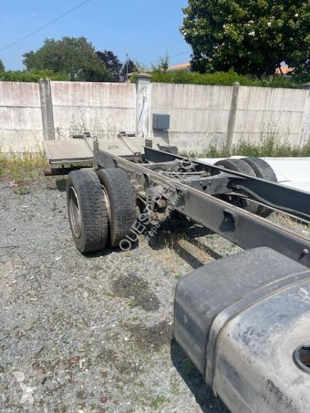 Camion Renault D-Series