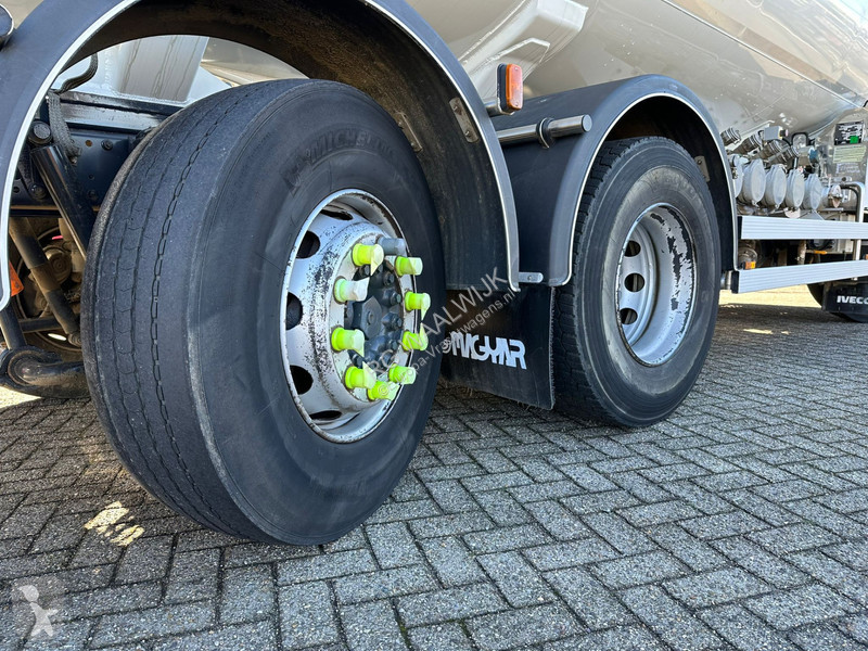 Camião Iveco AD260S31 Automaat, Airco 19.070...