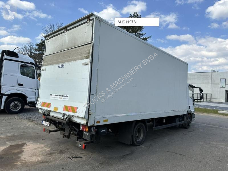 Kamion Iveco EUROCARGO 80E18 CLOSED BOX 6m00 x...