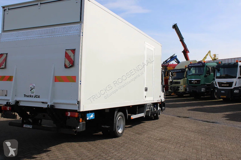 Kamion Iveco 75E21 + euro 6 + manual + 7.5t