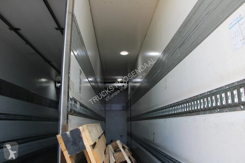 Kamion Mercedes 1924 + THERMO KING 1200 + LIFT...