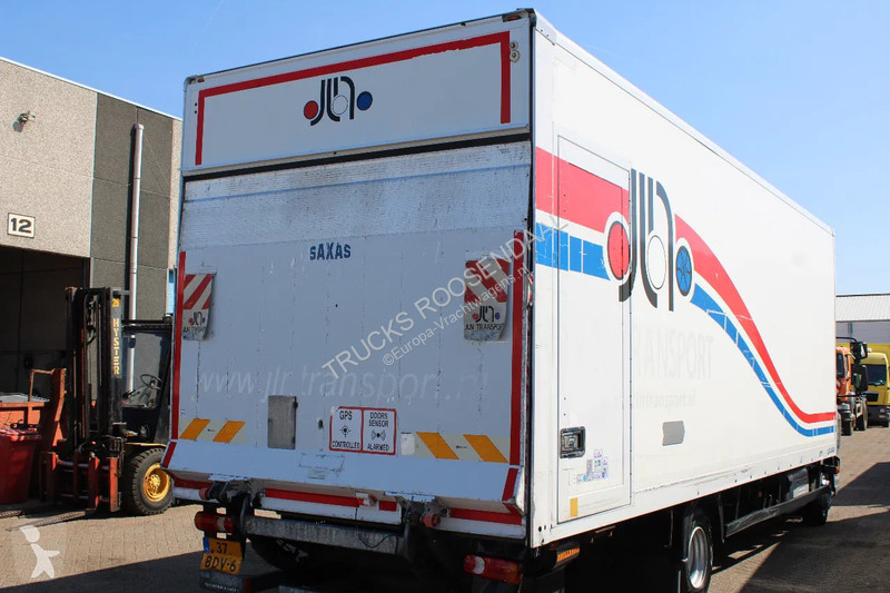 Kamion DAF 210 + EURO 6 + LIFT