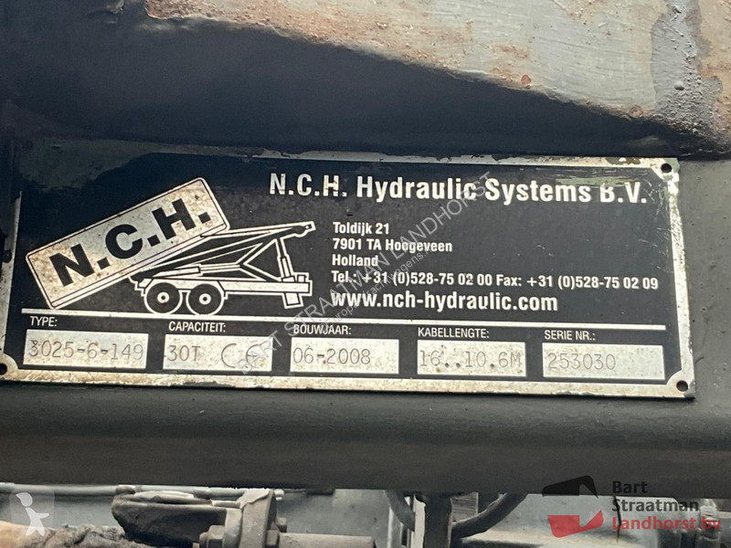 Kamion Volvo 440 8x4 Euro 5 met NCH 30Ton...