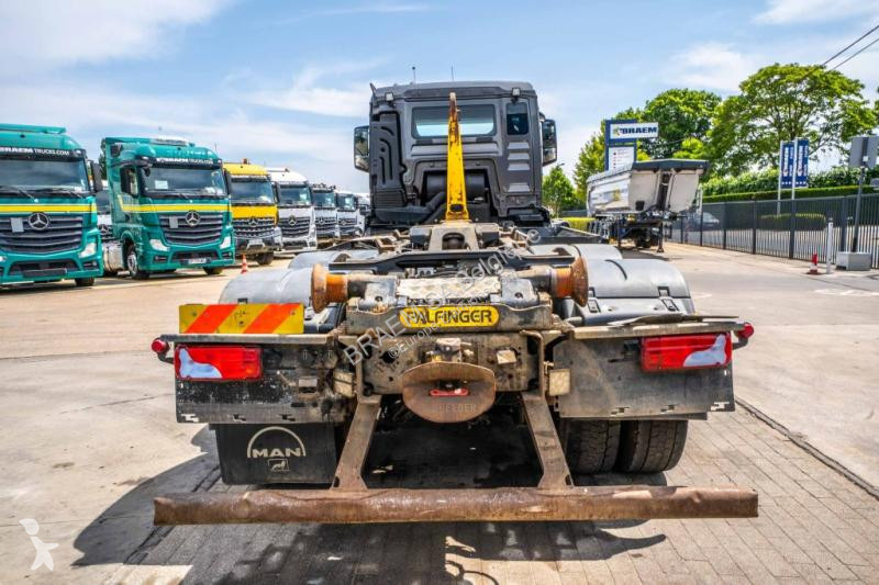 Kamion MAN 33.470 BL - PALFINGER