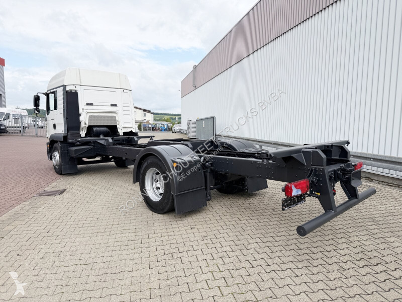 شاحنة MAN TGM 18.330 4X2 LL TGM 18.330 4X2 LL,...