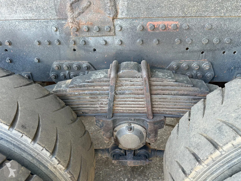 Camion MAN 35.372 8X4 Tipper Spring/Spring Z...