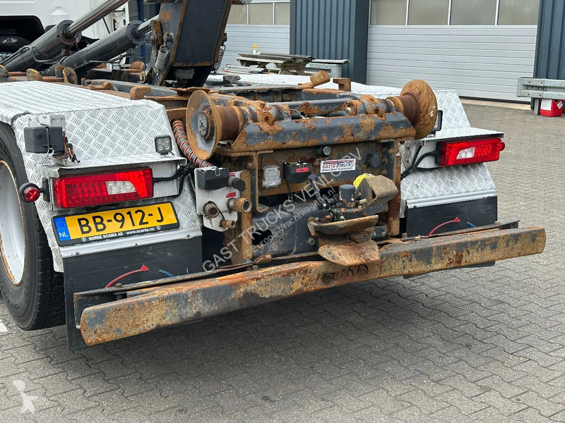 Kamion Scania 520 V8 6x2 Haakarm 20T etarder...