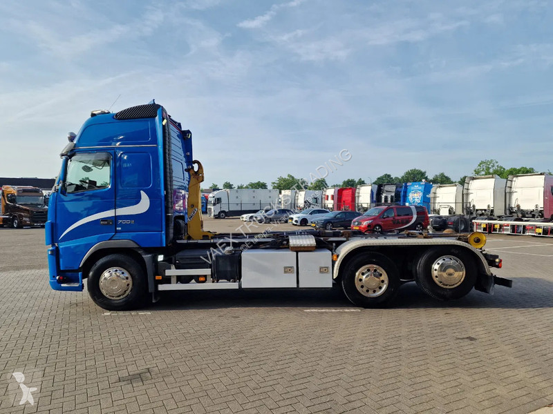 Camion Volvo 16700 Globetrotter 6x2*4 -...