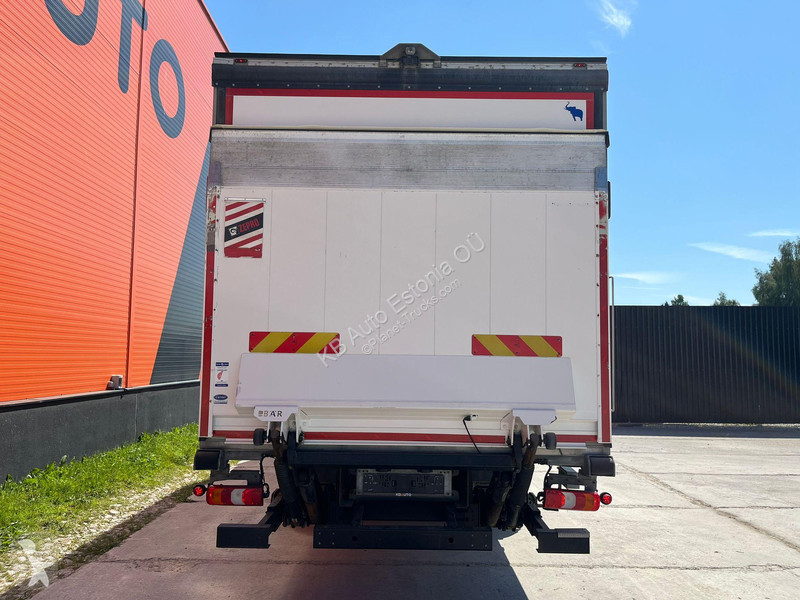 Camion Mercedes 1830 4x2 SUPRA 750 NORDIC / BOX...