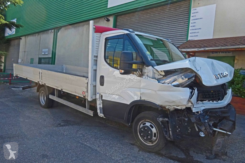Autoutilitară Iveco
