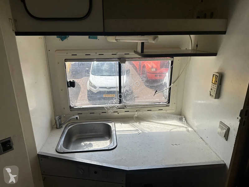 Lastbil Volvo 12240 AIRCO Kachel Douche 2x bed...