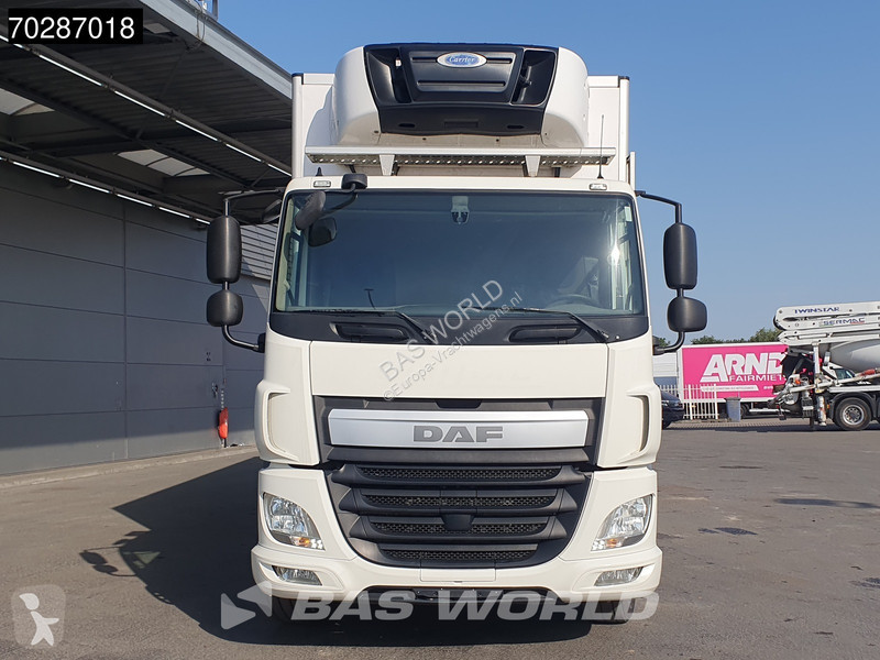 Camión DAF 320 6X2 Carrier Supra 1150 2000kg...