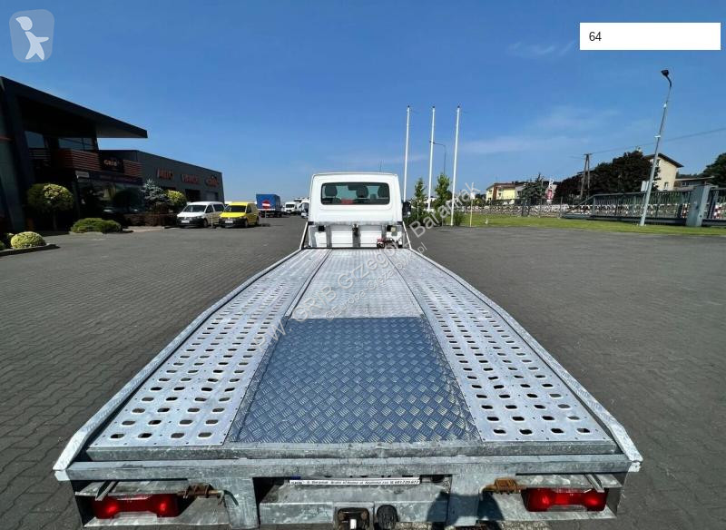 Véhicule utilitaire Iveco 35S18 Autotransporter...