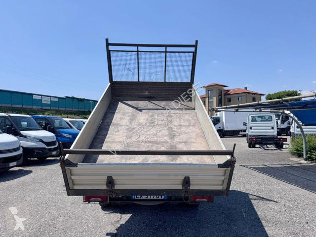 Kamion Iveco DAILY