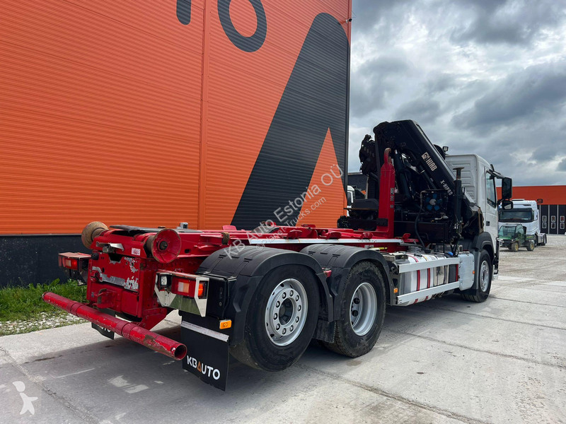Kamion Volvo 330 6x2*4 HIAB 192E-5 / HIAB XR 18...