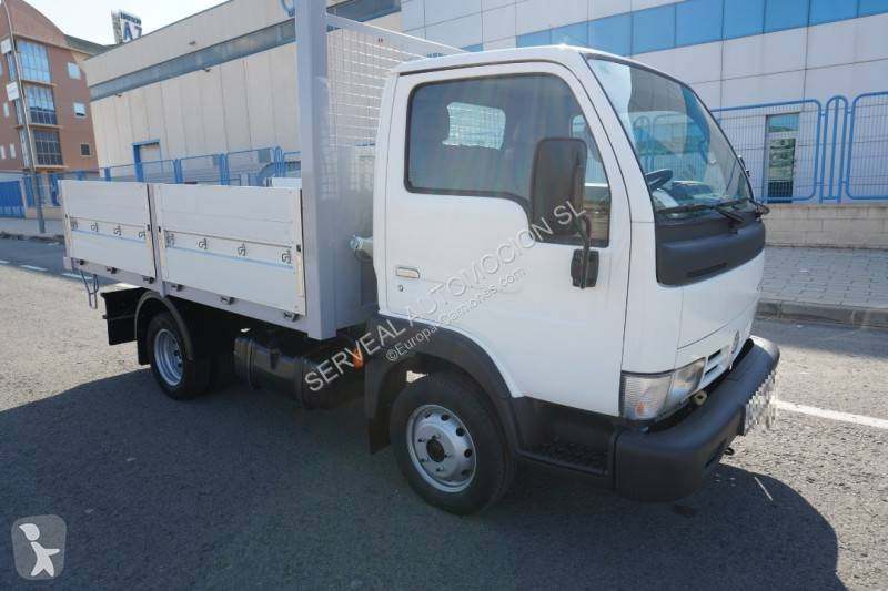 Furgoneta Nissan