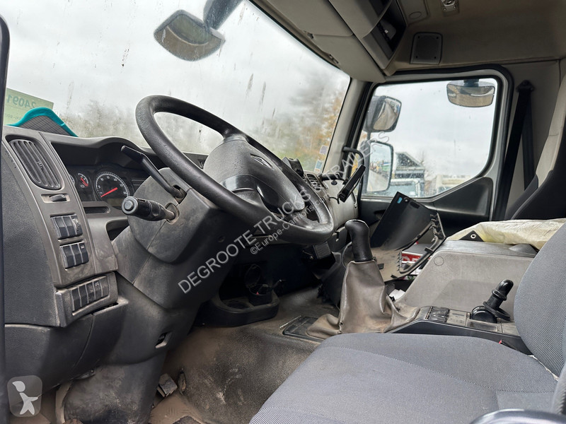 Kamion Renault 320 DXi - 6x2