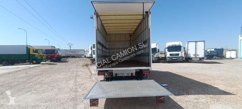 Kamion Iveco 35C16