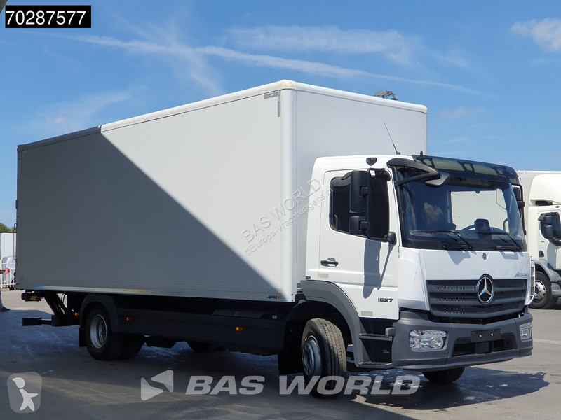 Kamion Mercedes 1527 4X2 15tonner LOW Mileage!...