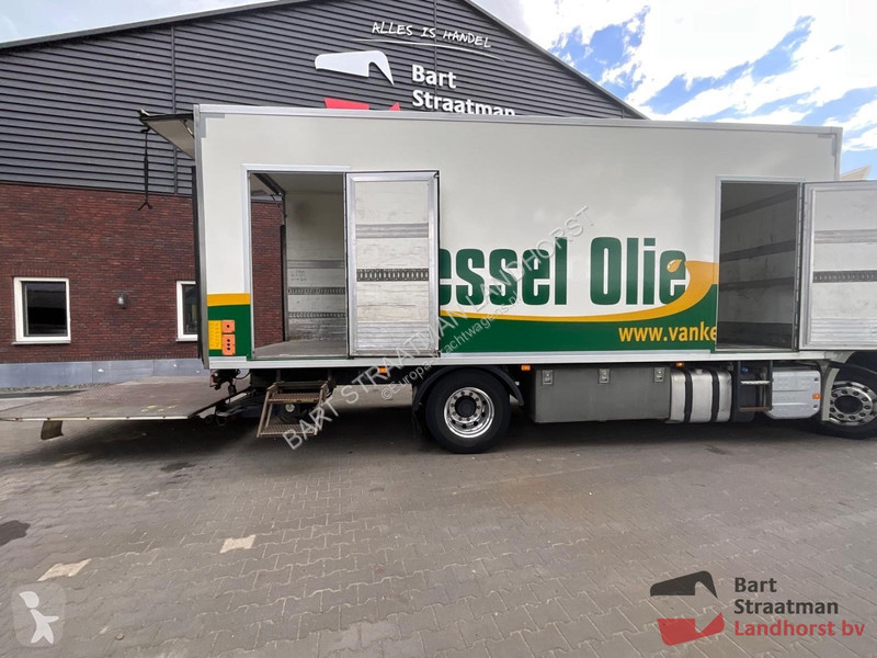 Camion Volvo FM 370 4x2 Euro 6 closed box truck...
