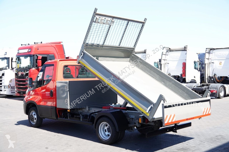 Autoutilitară Iveco DAILY 35C12D / 2,3 D /...