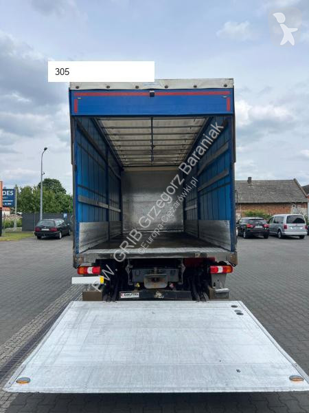 Camion Mercedes 1530 CURTAIN PLANE+LIFT 1.HAND