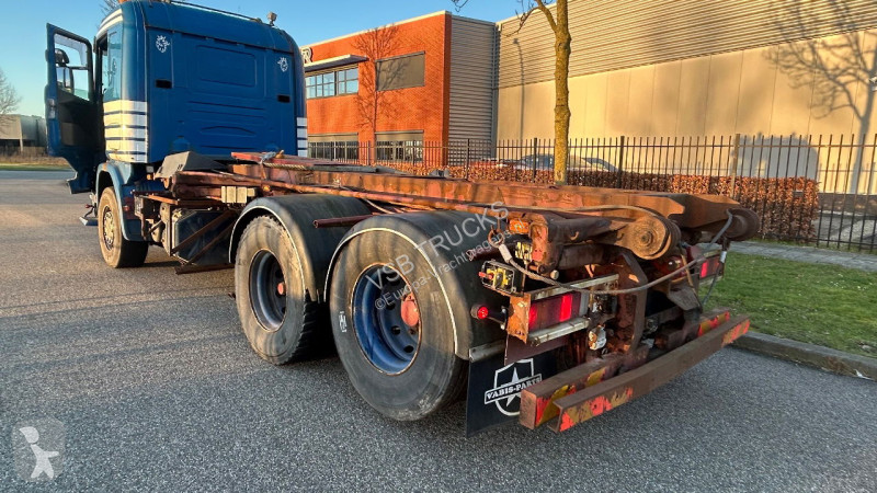 Vrachtwagen Scania R144-460 V8
