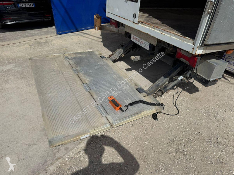 Veicolo commerciale Iveco DAILY 35C18 CON...