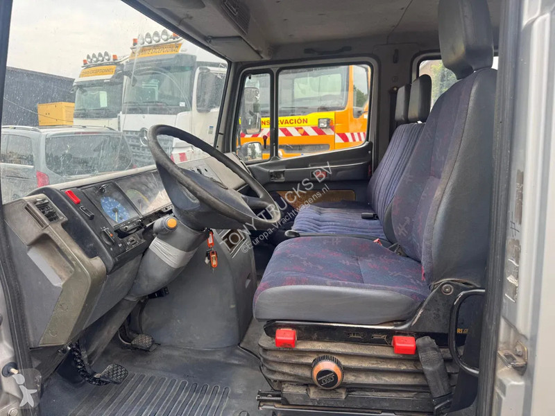Camião Mercedes VARIO 815 4X2 Dubbel cabine...