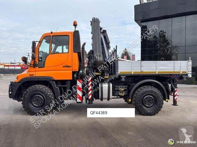 Vrachtwagen Mercedes Mercedes-Benz UNIMOG U300...