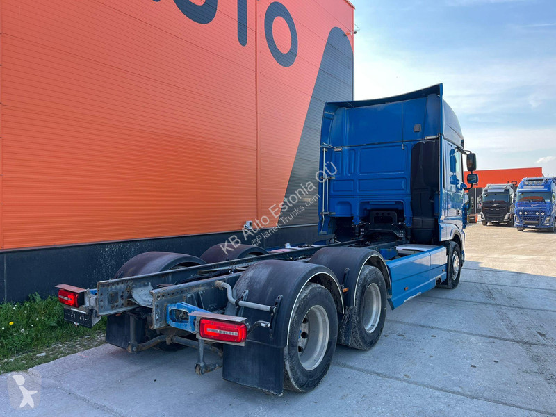Camión DAF 530 6x2 CHASSIS L=6120 mm