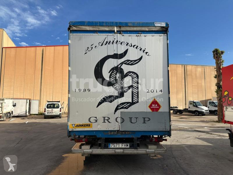 Vrachtwagen Renault  270 16C