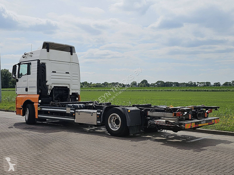 Camion MAN 18.400  XLX 4X2 2T LIFT INT.
