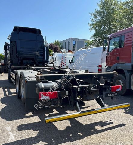 Kamion MAN 26.460 6X2-2 LL