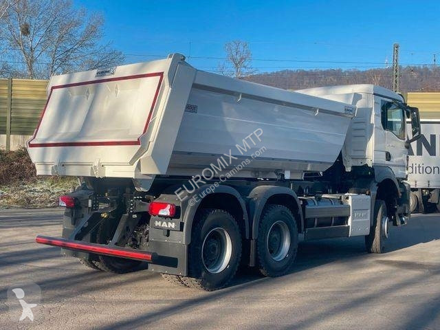 Kamion MAN TGS 33.440 6x6 /Euro6e Mulden-Kipper...