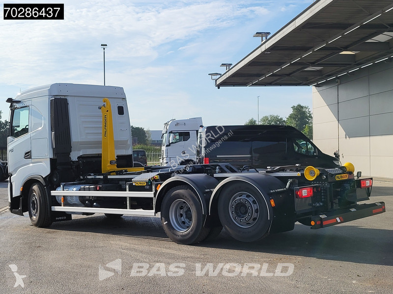 Vrachtwagen Iveco X-Way 580 6X2 Palfinger...
