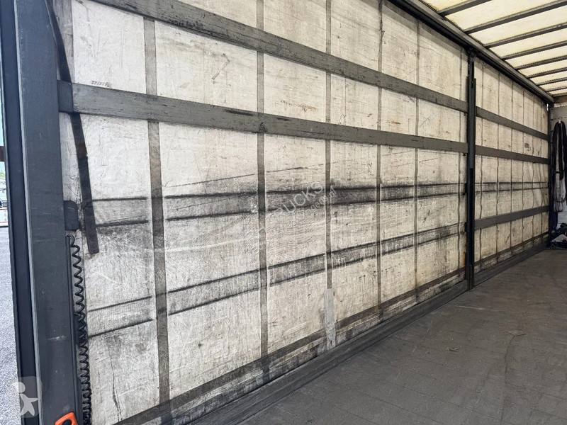 Kamion Volvo FL 250 4X2 EURO 6 + FASSI MICRO...