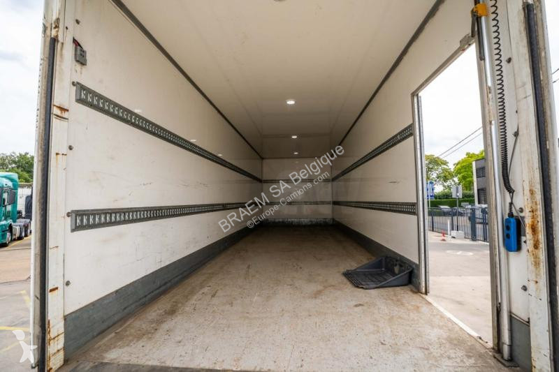 Kamion Mercedes 2127 L+DHOLLANDIA 2T