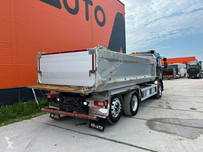 Kamion Volvo 350 6x2*4 BOX L=5383 mm